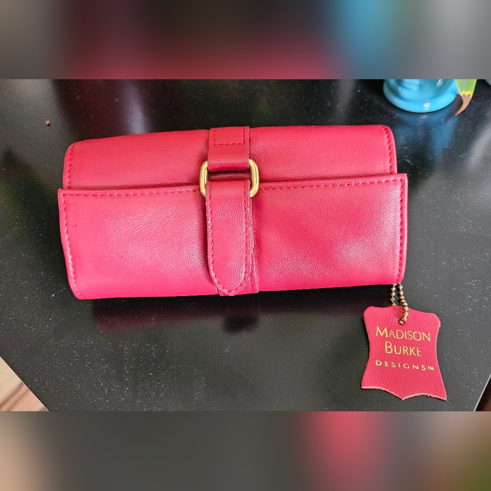 Madison Burke leather wallet